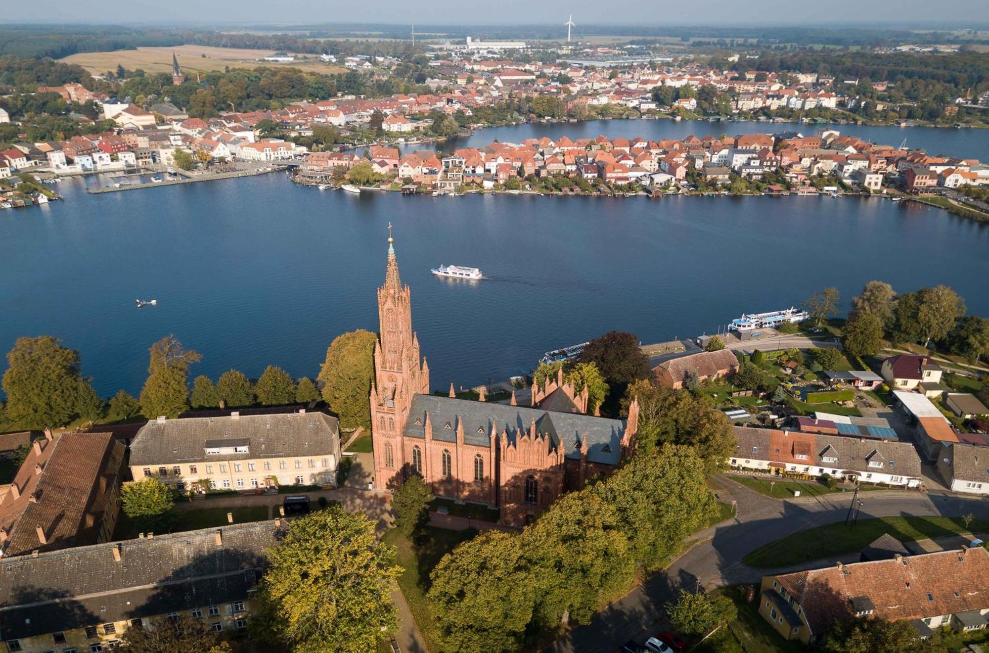 Ferienhaus Wasserblick Auf Der Insel Mit Sauna Malchow  Exterior photo